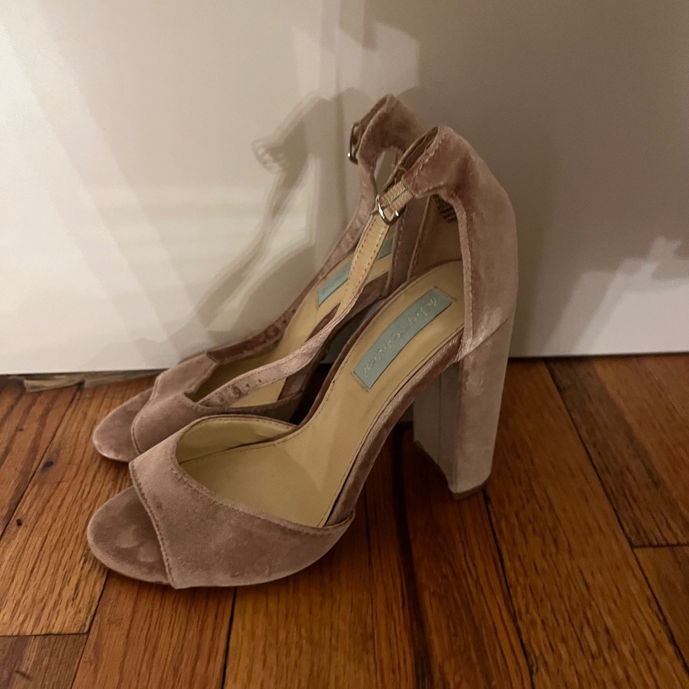 Betsy Johnson sandals